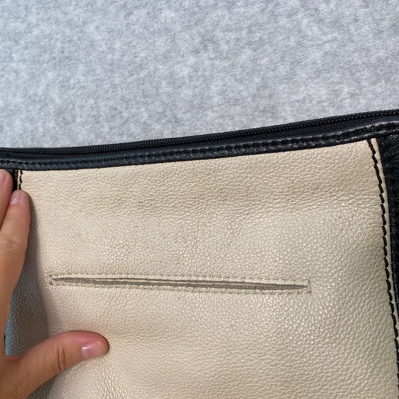 The Sak Leather Colorblocked Crossbody Bag Black Tan White Adjustable strap - Picture 9 of 15